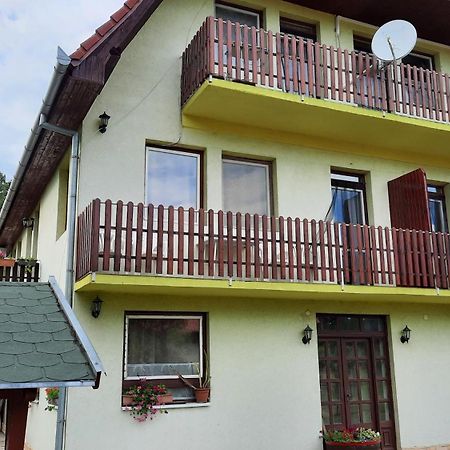 Apartmanhaz Balatonfenyves Exterior foto